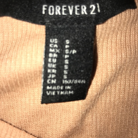 off-shoulder top🚨offer? - Picture 5 of 5